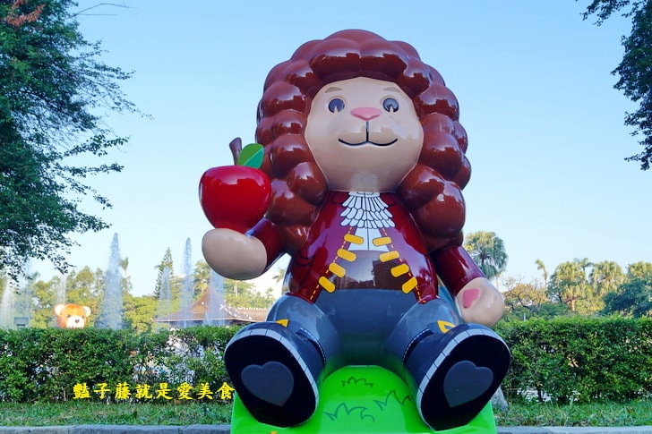 【2015樂活熊城市嘉年華】可愛泰迪熊與臺中公園中區舊城區．找尋隱藏版泰迪熊．回憶幸福老台中的美好時光