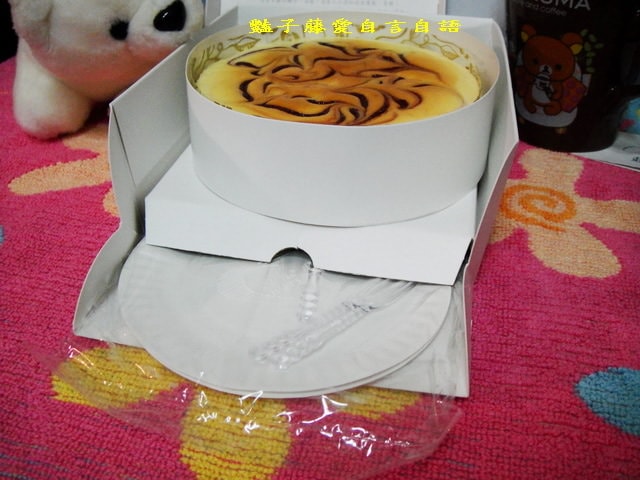 甜食糕點＆起士公爵鄉村藍莓乳酪蛋糕。難以抗拒的幸福滿足【豔子藤美食嚐鮮試吃報告】