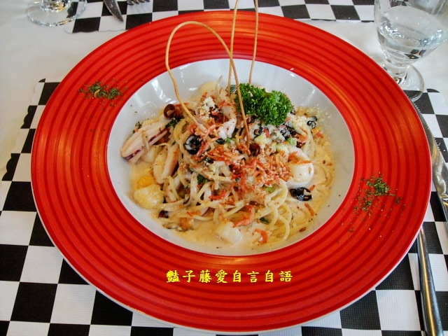 川辣香炒三星蔥干貝義大利麵．法義風味人文餐廳【豔子藤就是愛美食】