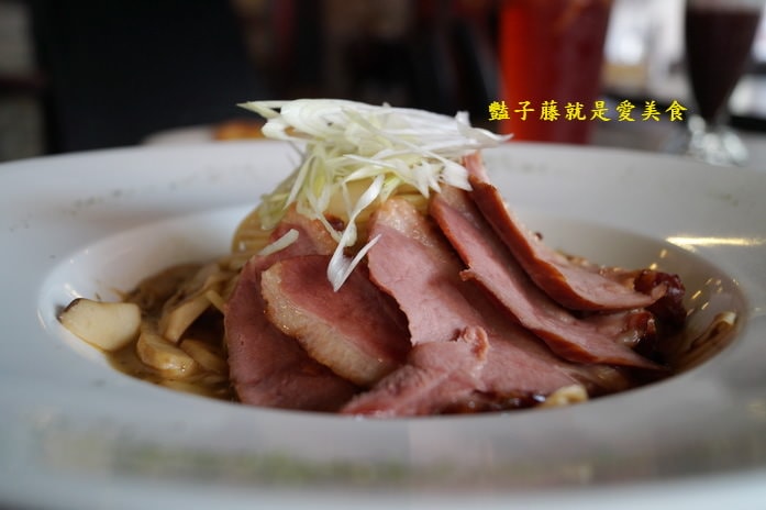 【彰化員林火車站美食】原覺咖啡．沒有湯的瑞士起司鍋．豔子藤就是愛美食