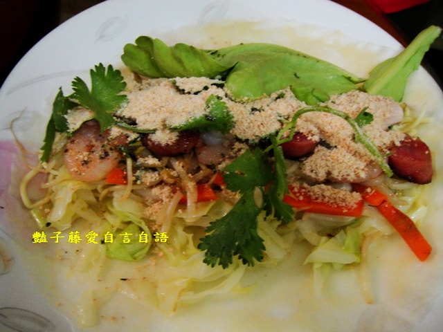 豔家廚房＆現場直擊！美味蝦仁香腸生菜潤餅【豔子藤就是愛美食】感謝推薦登上聯合新聞網首頁