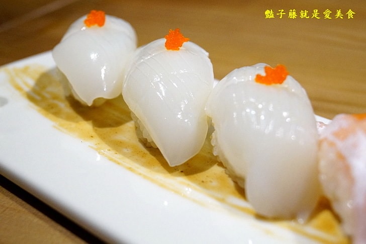【米上有魚嘉義壽司店】大綜合壽司．天使蝦握壽司．軟殼蟹炸蝦捲創作壽司．嘉義美食好吃日式料理