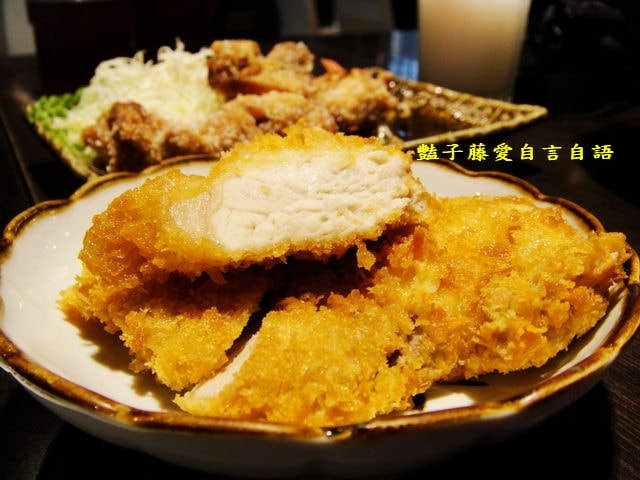 加部屋大口拉麵。豚骨叉燒拉麵+味噌炸豬排拉麵呼嚕大口吃【豔子藤就是愛美食】