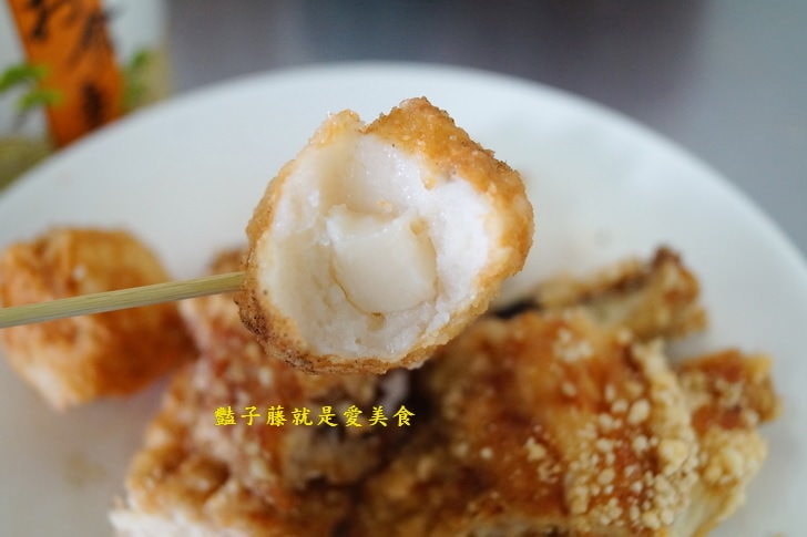 【台中麻辣大腸麵線】廣三SOGO旁巷弄小吃美食．３０年老店排隊人氣在地小吃．豔子藤台中美食地圖