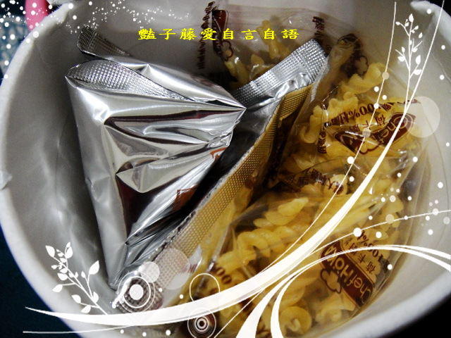 荷卡廚坊義大利濃湯麵松露嫩雞新風味。微奢華的Light食光【豔子藤美食嚐鮮試吃報告】