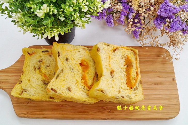 【品麵包】台中吐司專賣店.早晨六點半.中部最早出爐的完熟吐司.愛上吐司.50種吐司.日系歐式麵包細細品味