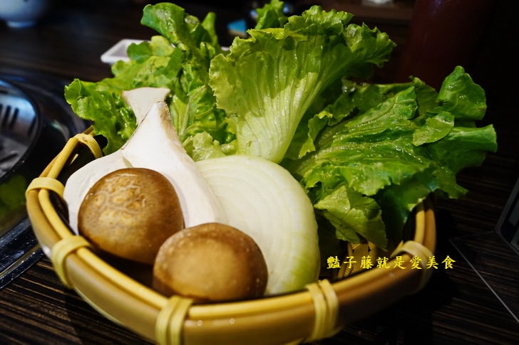 味肉舖韓國烤肉．新竹韓式料理．正宗韓式烤五花肉大口吃【豔子藤就是愛美食】