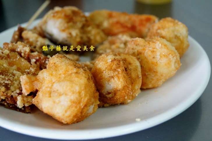 【台中麻辣大腸麵線】廣三SOGO旁巷弄小吃美食．３０年老店排隊人氣在地小吃．豔子藤台中美食地圖