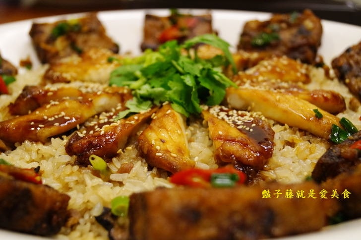 魚人船釣海鮮餐廳．總鋪師辦桌．台菜海鮮吃好料【豔子藤就是愛美食】