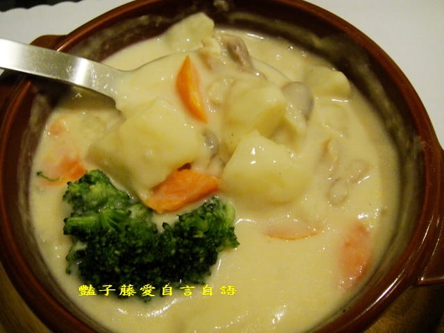 Demi House日式洋食館．超強手工漢堡排+起司豬排咖哩蛋包飯【豔子藤就是愛美食】