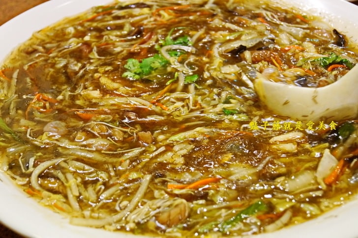 魚人船釣海鮮餐廳．總鋪師辦桌．台菜海鮮吃好料【豔子藤就是愛美食】