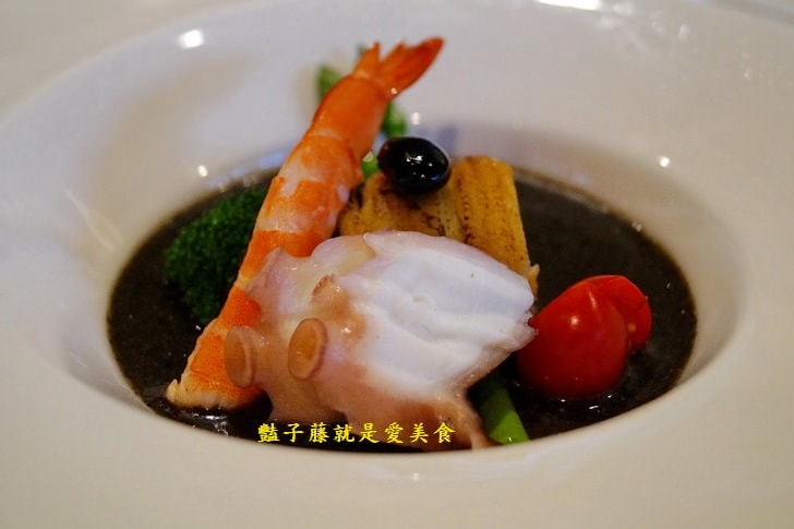 【本壽司】台中日式料理推薦．不敢吃生魚片也讚不絕口的本壽司無菜單料理