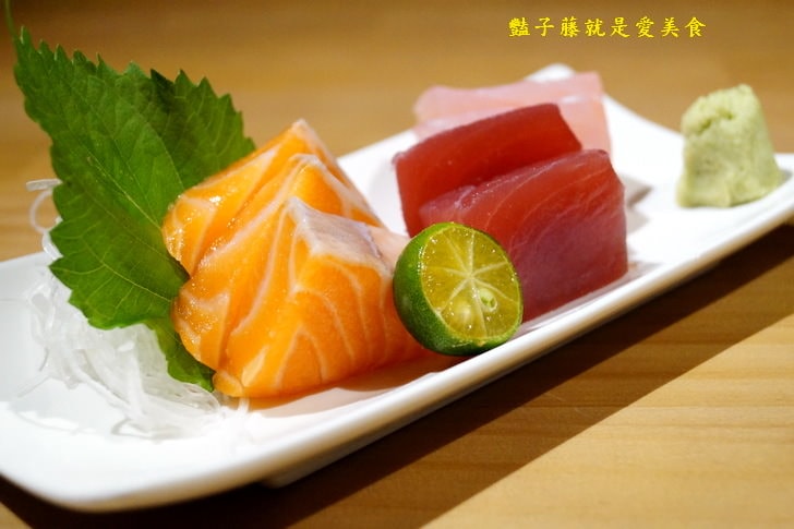 【米上有魚嘉義壽司店】大綜合壽司．天使蝦握壽司．軟殼蟹炸蝦捲創作壽司．嘉義美食好吃日式料理