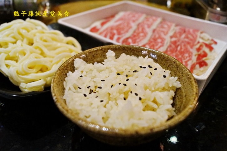 【吳阿水老茶館】台北捷運雙連站老宅美食.特大明蝦生猛海鮮特餐.波士頓龍蝦加價升級頂級和牛海陸套餐