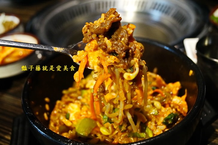 味肉舖韓國烤肉．新竹韓式料理．正宗韓式烤五花肉大口吃【豔子藤就是愛美食】