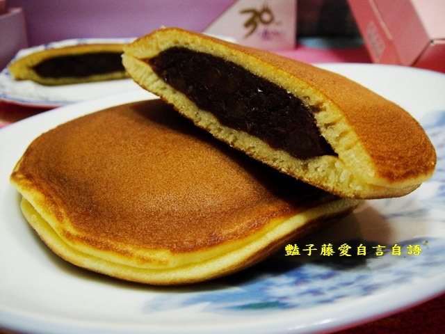 甜食糕點＆元祖核棗糕送禮送到心坎裡的春節伴手禮。同場加映哆啦A夢最愛黃金銅鑼燒【豔子藤美食嚐鮮試吃報告】