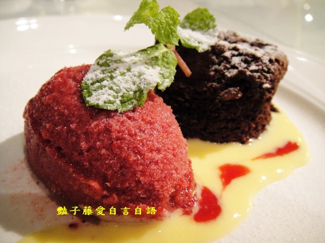 台中異國美食＆加州風洋食館香辣咖哩海鮮飯+巧克力蛋糕佐野莓雪酪【豔子藤就是愛美食】登上聯合新聞網首頁