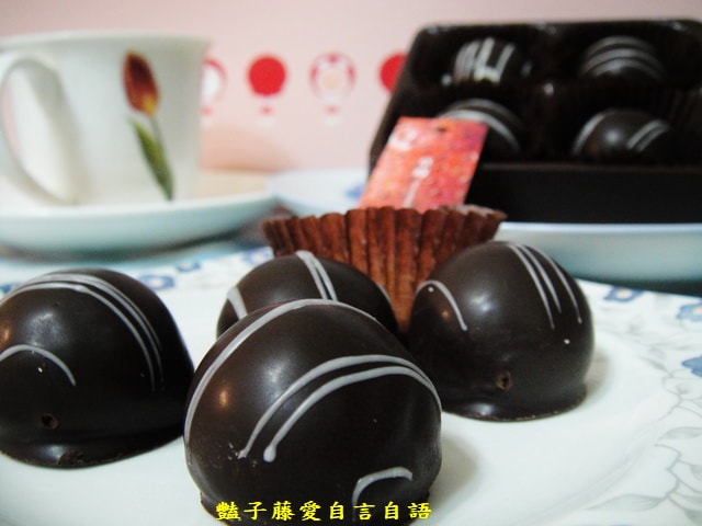 甜食糕點＆台灣麻糬主題館草莓優逗。巧克力麻糬草莓棉花糖的弦樂四重奏【豔子藤美食嚐鮮試吃報告】