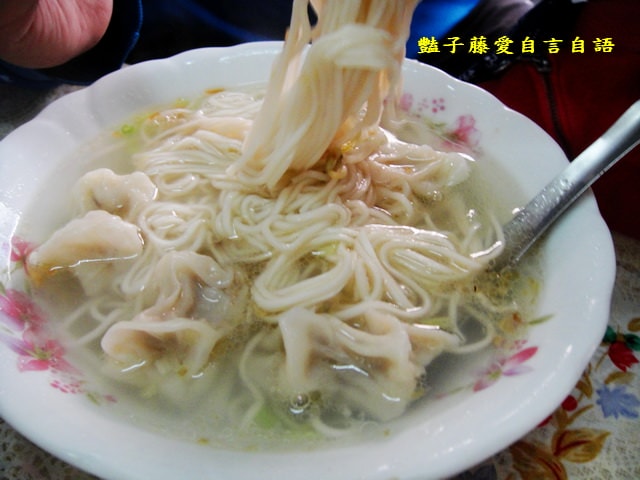 雲林在地小吃＆北港阿嬤扁食湯+麻醬麵+滷蛋小菜的無招牌小吃【豔子藤就是愛美食】登上聯合新聞網首頁