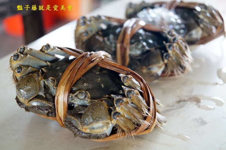 【慶東大閘蟹生態農場】秋蟹肥美.品嚐大閘蟹最佳賞味期.古早味爌肉肥嫩瘦Ｑ農家菜.兔兔天竺鼠可愛動物區
