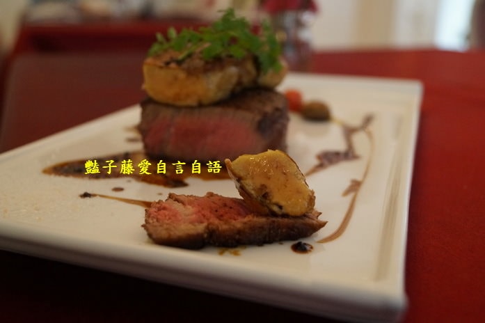 羅西亞牛排相約情人節餐廳．台中夏蒙法式小館【豔子藤就是愛美食】