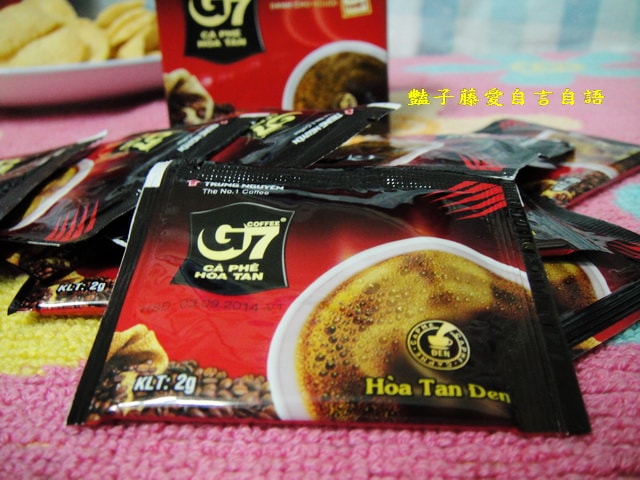 茶點零食＆綠森林米奇熊。泰國MANORA蝦餅+越南G7黑咖啡、三合一咖啡【豔子藤美食嚐鮮試吃報告】
