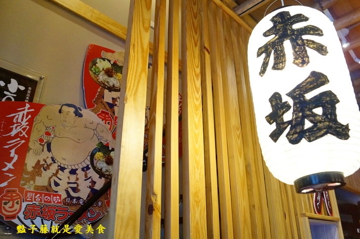 【赤坂拉麵】台中好吃拉麵.日式肋排拉麵豪邁吃.日本電視冠軍拉麵.逢甲文華道店.說好的地獄麻辣拉麵超過癮