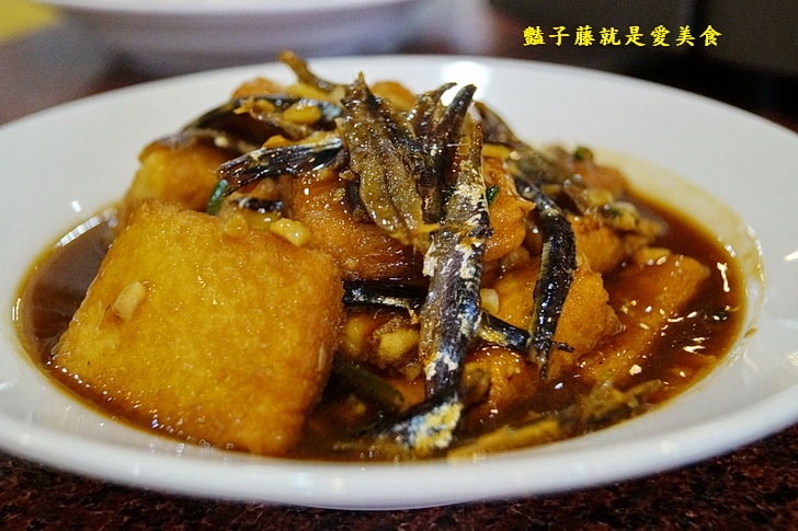 【大祥海鮮屋】台灣美食道地客家菜.台中西屯區美食.客家盆菜很經典.梅干扣肉與魚脯燜豆腐好吃又下飯