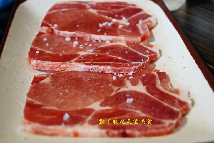 味肉舖韓國烤肉．新竹韓式料理．正宗韓式烤五花肉大口吃【豔子藤就是愛美食】