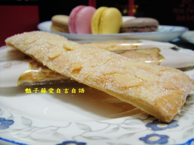 甜食糕點＆金格法式馬卡龍彌月禮盒。尊寵我的小寶貝雙層禮盒【豔子藤美食嚐鮮試吃報告】