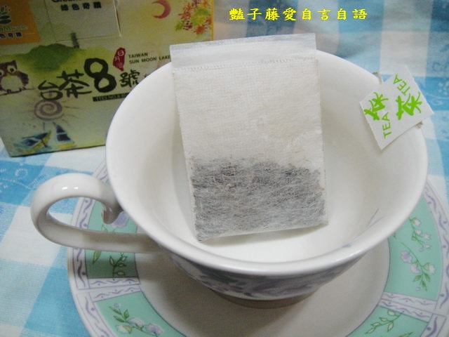 茶飲好味＆綠色奇蹟。台茶八號香濃紅茶【豔子藤美食嚐鮮試吃報告】(開心得獎感謝小編青睞)
