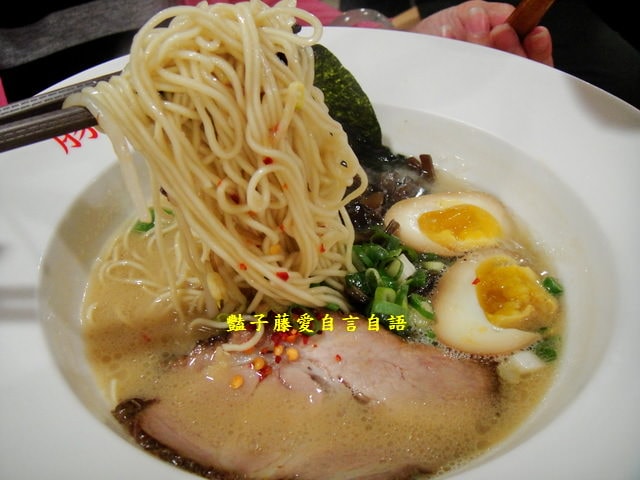 豚骨家。西湖市場日本人做的九州博多豚骨拉麵【豔子藤就是愛美食】登上聯合新聞網首頁