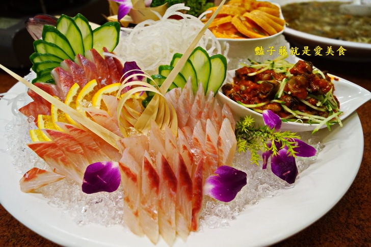 魚人船釣海鮮餐廳．總鋪師辦桌．台菜海鮮吃好料【豔子藤就是愛美食】