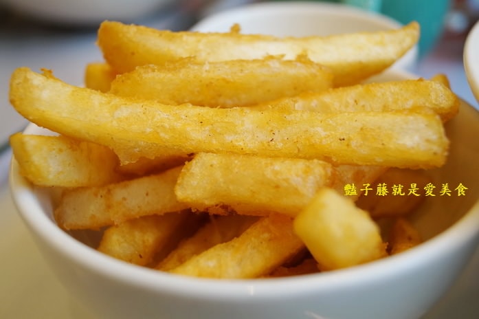 台中義大利麵吃到飽．亞加珞義式廚房手工窯烤披薩【豔子藤就是愛美食】