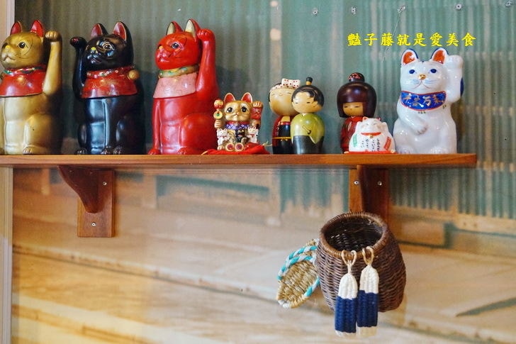 【麵屋一龍拉麵專門店】台中好吃拉麵推薦．豬肋排拉麵吮指回味．豚骨湯頭濃厚醇香．就愛海老蝦味拉麵