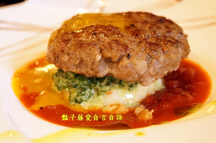 杯子田．女主廚創意料理個性店！銀槍烏賊燉飯+義式牛肉餅超好吃【豔子藤就是愛美食】