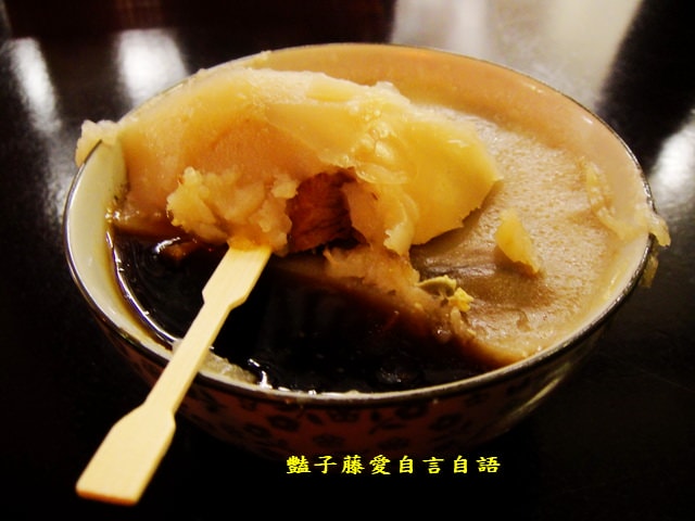 南投在地小吃＆寶島時代村美食特搜古早味麻豆碗粿+將軍包+幸發亭蜜豆冰【豔子藤就是愛美食】登上聯網首頁