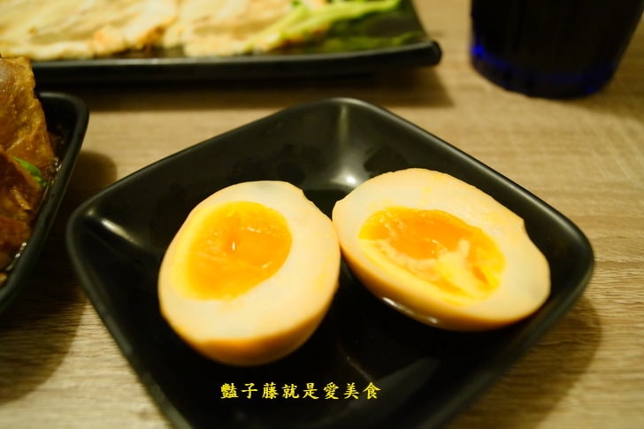【赤坂拉麵】台中好吃拉麵.日式肋排拉麵豪邁吃.日本電視冠軍拉麵.逢甲文華道店.說好的地獄麻辣拉麵超過癮