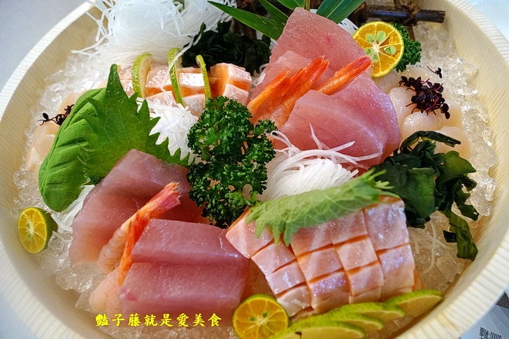 【蒸食在台中美食婚宴會館】台中南屯區海鮮餐廳.原味蒸活海鮮.雙龍蝦與海中王肥豬蝦.粥底依然是精華之所在