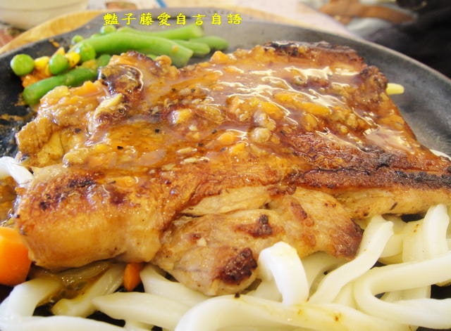 台中貴族世家。香蒜雞排冰島鱈魚排酥皮濃湯吃到飽【豔子藤就是愛美食】登上聯合新聞網首頁