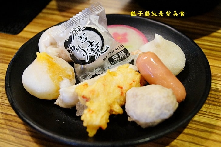 【紙鶴壽喜燒】中科壽喜燒吃到飽.西屯鍋物.壽喜昆布鴛鴦鍋.安格斯霜降牛和牛五花吃得過癮