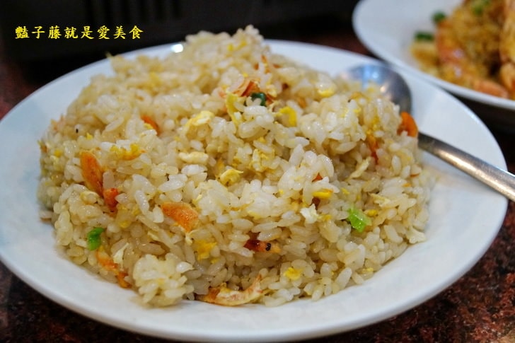 【大祥海鮮屋】台中平價海鮮.五星飯店主廚私房菜.燒鴨.萬巒豬腳.澎湖海產.辣椒筍子雞湯.招牌美味推薦