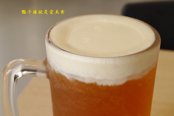 【光蠟樹喫茶館】台中下午茶.QQ珍珠冰淇淋鬆餅.丹麥金磚吐司.奶蓋綠茶.抹茶綠拿鐵.豔子藤美食地圖