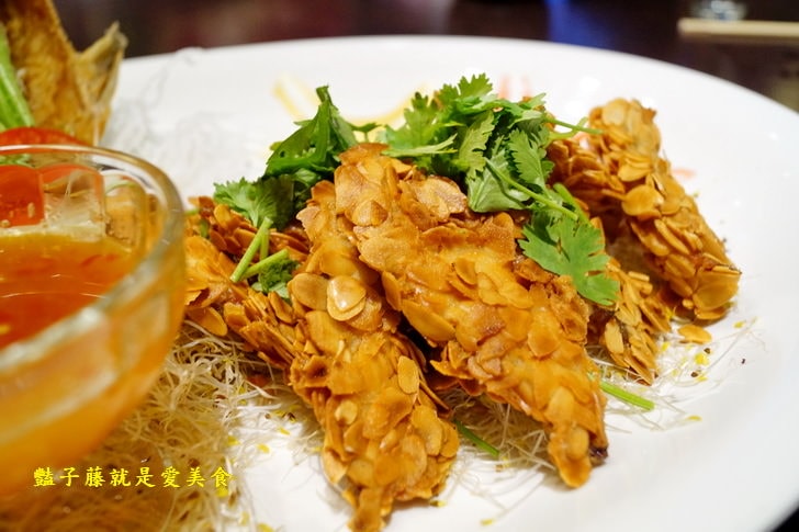 【東街日式料理民生店】新竹美食平價日式料理．咖哩螃蟹．鮑魚荒煮．嚴選合菜料理．超值又豪邁