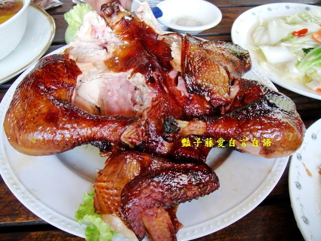 橄欖樹夢想園地。招牌美食搖擺雞想吃要先預訂【豔子藤就是愛美食】感謝推薦登上聯合新聞網首頁