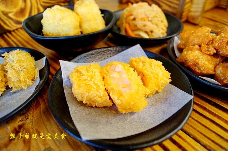 【焱鬼鍋燒專門店】嘉義美食.日式鍋燒意麵.老宅復古風.咖哩烏龍麵熱氣蒸騰.雞唐揚廣島牡蠣平價好吃