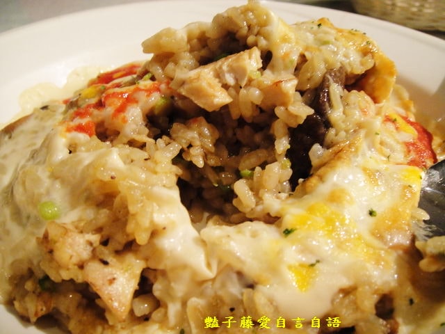 台中異國美食＆加州風洋食館香辣咖哩海鮮飯+巧克力蛋糕佐野莓雪酪【豔子藤就是愛美食】登上聯合新聞網首頁