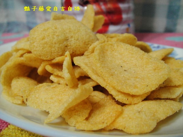 茶點零食＆綠森林米奇熊。泰國MANORA蝦餅+越南G7黑咖啡、三合一咖啡【豔子藤美食嚐鮮試吃報告】