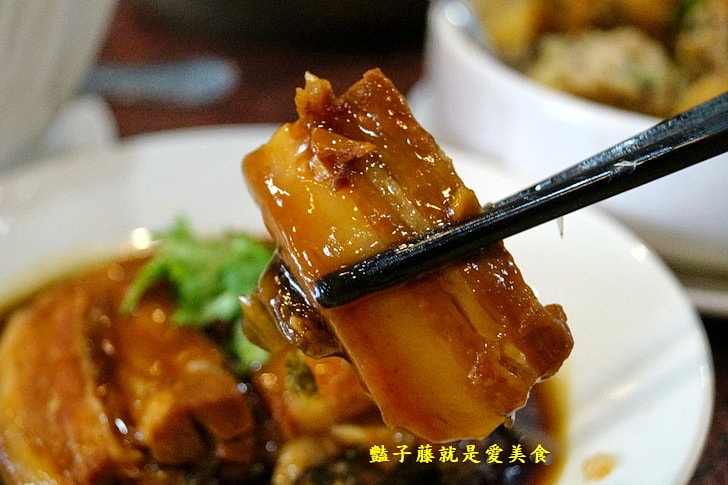 【大祥海鮮屋】台灣美食道地客家菜.台中西屯區美食.客家盆菜很經典.梅干扣肉與魚脯燜豆腐好吃又下飯