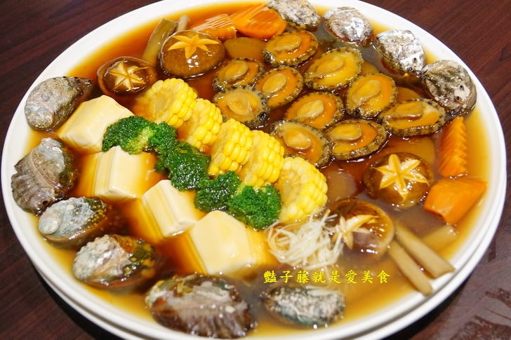 【東街日式料理民生店】新竹美食平價日式料理．咖哩螃蟹．鮑魚荒煮．嚴選合菜料理．超值又豪邁